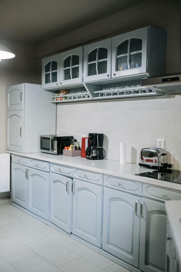 Meteor Apartment Xxl Cluj-Napoca Ngoại thất bức ảnh