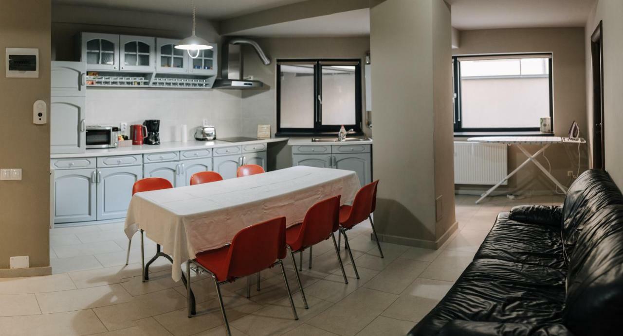 Meteor Apartment Xxl Cluj-Napoca Ngoại thất bức ảnh